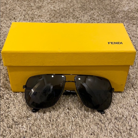 Fendi Other - Fendi black men’s aviator sunglasses (FS 5022ML)